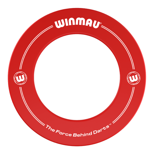 Winmau Dartboard Surround Das Bild zeigt einen roten Dartboard-Surround-Ring der Marke Winmau. Auf dem Ring steht der Slogan „The Force Behind Darts™“.