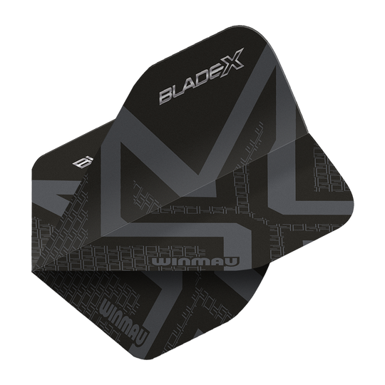 Winmau Prism Delta Blade X Metallic Black No2 standaard flights Winmau Prism Delta Blade X Metallic Black No2 Standard Flights wird gezeigt. Ein Dartflugblatt in metallischem Schwarz, Standardgröße Nummer 2.