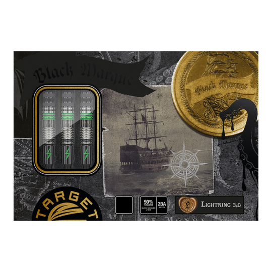 Target Japan Black Marque Lightning 3 zachte darts - 19g Das Bild zeigt die Verpackung der Target Japan Black Marque Lightning 3 Softdarts mit 19 Gramm Gewicht. Auf der Verpackung sind drei Dartpfeile, ein altes Schiff und ein goldener Münz-Aufdruck abgebildet.