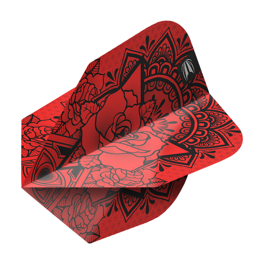 TG482_335420_Target_ProUltra_Ink_Red_No6_Flights_2 Das Bild zeigt die Target ProUltra Ink Red No6 Flights. Sie sind rot mit einem auffälligen schwarzen Blumen- und Mustermotiv gestaltet.