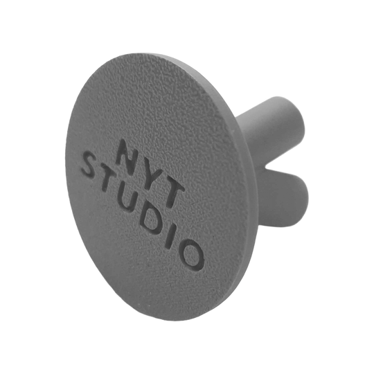 NYT Studio compacte darthouder Das Bild zeigt einen NYTStudio Compact Darthalter in Grau. Diese Darstellung wurde vom Dateinamen abgeleitet.