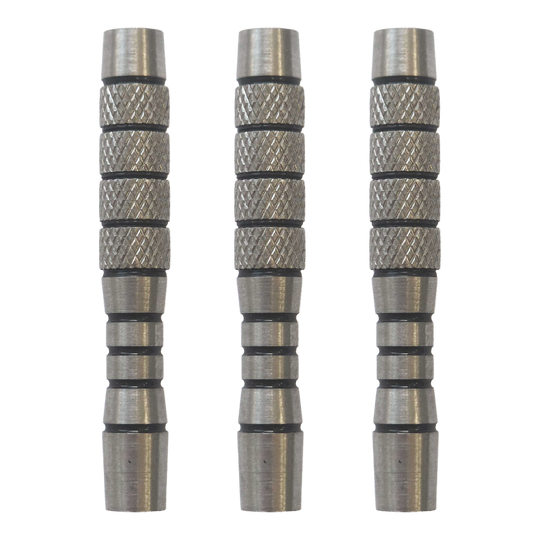 McDart geribbelde softdart barrels in druppelvorm - 18 g McDart Knurled Teardrop Softdart Barrels - 18g als Set werden gezeigt. Das Set enthält mehrere Softdart Barrels mit Teardrop-Form und 18 Gramm Gewicht.