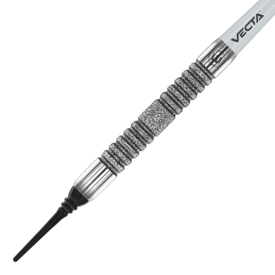 Winmau Jules Van Dongen zachte dartpijlen - 20g Das Bild zeigt den Winmau Jules Van Dongen Softdart mit einem Gewicht von 20g. Der Dart hat ein silbernes, geriffeltes Griffstück und eine schwarze Spitze.