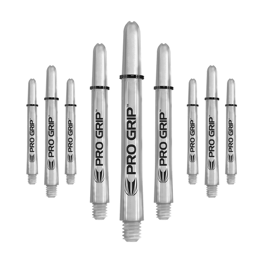Target Pro Grip Shafts - 3 sets - Transparant Das Bild zeigt neun transparente Pro Grip Shafts für Dartpfeile. Die Shafts haben eine Länge von 48 mm und sind mit schwarzem Schriftzug und Logo versehen.