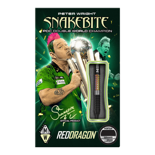 Auf der Verpackung ist der Dartspieler Peter Wright mit einer Trophäe abgebildet. Das Produkt sind die "Red Dragon Peter Wright Corra Softdarts - 18g" mit Softspitze.