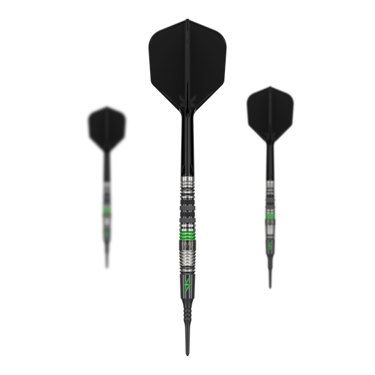 Target Japan Black Marque Lightning 3 zachte darts - 19g Das Bild zeigt drei Softdarts des Modells "Target Japan Black Marque Lightning 3" mit einem Gewicht von 19g. Die Darts sind schwarz-silbern mit grünen Akzenten gestaltet.