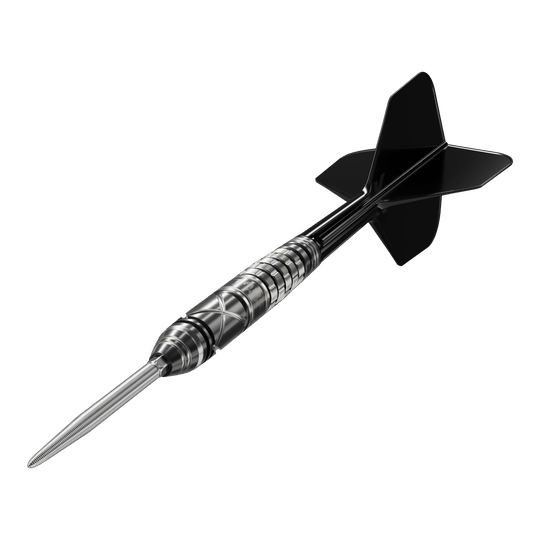 Das Bild zeigt einen Target Japan Black Marque Chaos 2 SP Steeldart. Der Dart hat ein elegantes, schwarzes Design mit präzisen Rillen am Griff.