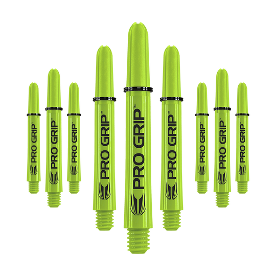 Target Pro Grip Shafts - 3 sets - Limoengroen Auf dem Bild sind neun limegrüne Dart-Schäfte mit der Aufschrift "PRO GRIP" zu sehen. Sie stehen aufrecht und sind gleichmäßig angeordnet.