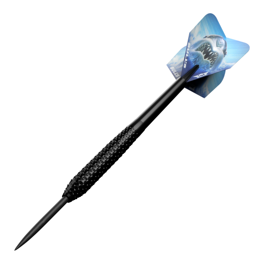 Bulls NL Shark Pro Zwarte Stalen Darts Der Bulls NL Shark Pro Black Steeldart ist ein schwarzer Steeldartpfeil mit einer strukturierten Griffzone. Auf dem Flight ist ein bedrohlicher Hai abgebildet.