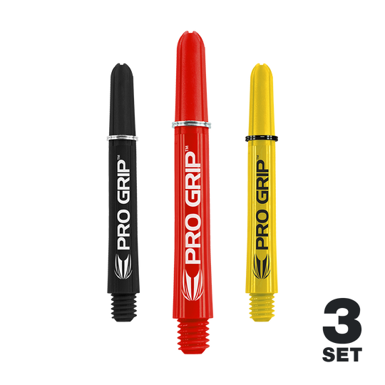 Das Bild zeigt drei Dartschäfte in den Farben Schwarz, Rot und Gelb mit der Aufschrift "PRO GRIP". Unten rechts steht "3 SET", was auf ein Set mit drei Schäften hinweist.