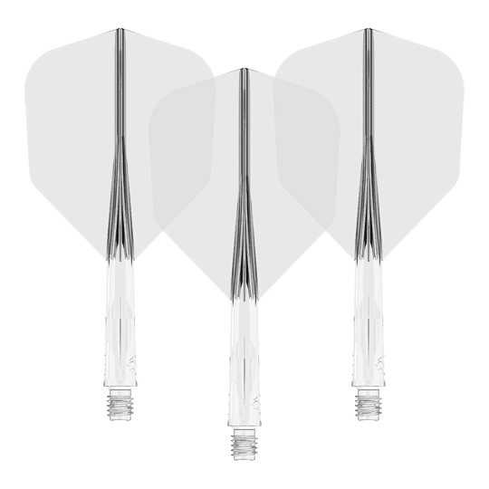 Auf dem Bild sind drei klare Dart-Flights mit passenden transparenten Schäften zu sehen. Sie sind nebeneinander angeordnet und zeigen eine einheitliche, schlichte Optik.