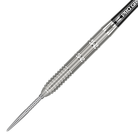 Das Bild zeigt einen Target Kevin Doets GEN1 Swiss Point Steeldart mit 23g Gewicht. Der Dart hat ein silbernes, geriffeltes Barrel und eine scharfe Spitze.