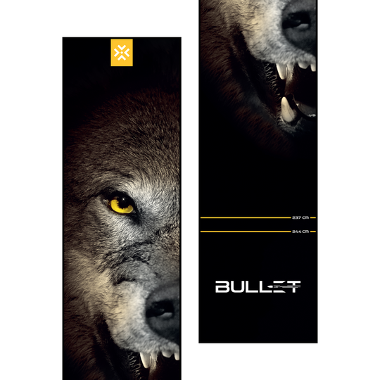 Bullet Fang Dartmat Hier sieht man die Bullet Fang Dartmatte. Sie dient als Schutzunterlage für den Dartbereich und hilft beim richtigen Stellen der Wurflinie.