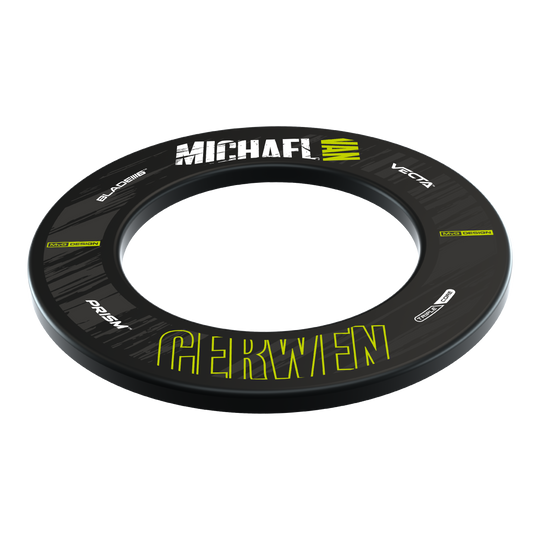 Dieses Bild zeigt das Produkt "Winmau MvG Retro Design Dartboard Surround". Der schwarze Dartboard-Surround hat gelbe und weiße Schriftzüge mit dem Namen "Michael Gerwen".