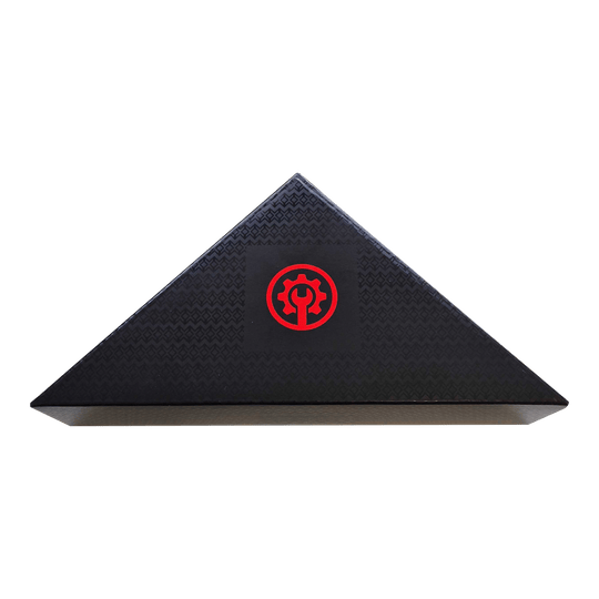 Winmau Blade X bevestigingsset voor wandmontage Hier ist das Winmau Blade X Fixing Set Wandbefestigung dargestellt. Mit diesem Set kann ein Dartboard einfach an der Wand montiert werden.