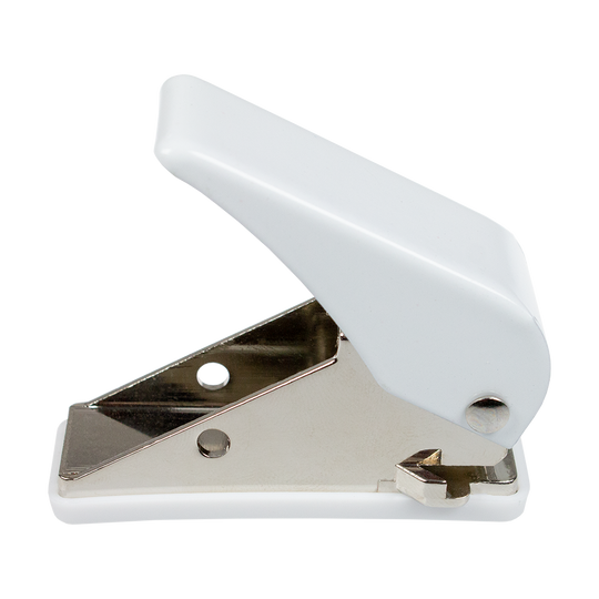 630-Flight-Locher-630-2 Das Bild zeigt den Flight Locher 630, einen kompakten weißen Locher. Er besteht aus Metall und Kunststoff und eignet sich zum Stanzen von Papier.