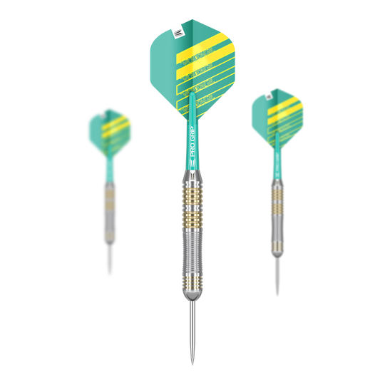 Target Rob Cross Brass Steeldarts - 22g Das Bild zeigt drei Target Rob Cross Brass Steeldarts mit einem Gewicht von 22g. Die Darts haben gelb-grüne Flights und einen silber-goldenen Barrel.