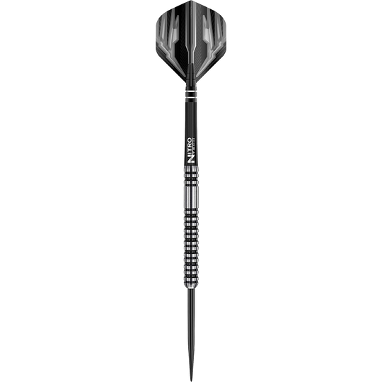 RD1892-RedDragon-Dragonfly-3-Steeldarts-1 Das Bild zeigt einen schwarzen Dartpfeil mit silbernen Rillen. Er hat eine strukturierte Griffzone und einen schwarzen Flight mit dezentem Muster.