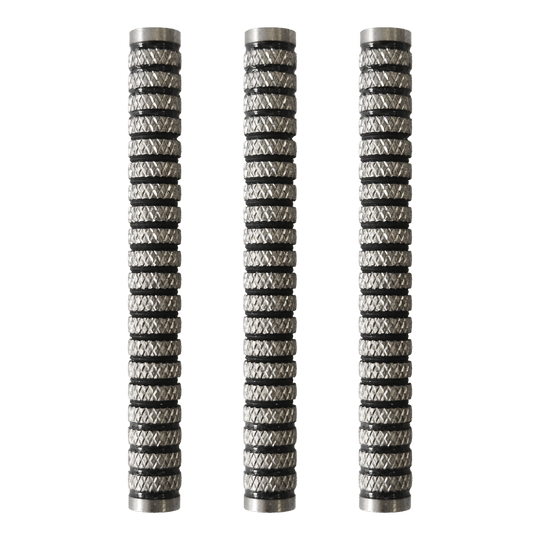 McDart Softdart Barrels met zwarte ring en kartelrand - 18 g Das Bild zeigt die McDart Black Ring Knurled Softdart Barrels mit einem Gewicht von 18g. Die Barrels sind speziell für Softdarts und zeichnen sich durch eine gerändelte Oberfläche aus.
