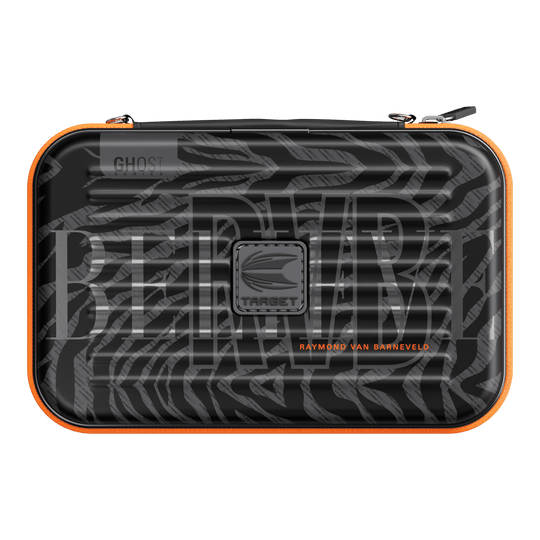 Takoma XL Ghost Series Raymond Van Barneveld dartkoffer Zu sehen ist das Takoma XL Ghost Series Raymond Van Barneveld Dartcase. Die Tasche bietet Schutz und Stil für Dartspieler.