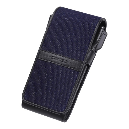 Cameo Thread Dart-hoesje Das Bild zeigt ein elegantes Dartcase in Navyblau mit schwarzen Akzenten. Das Etui hat einen modernen Look und trägt den Schriftzug "Cameo" auf der Vorderseite.