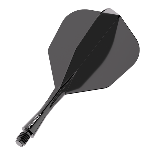 Das Bild zeigt ein schwarzes Dart Flight-Schaft-System. Es trägt den Schriftzug "FUSION" auf dem Schaft und hat eine glänzende Oberfläche.