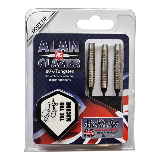 McKicks Alam Glazier Shark Machine Zachte Darts Das Bild zeigt eine Verpackung mit drei Softdarts der Marke "McKicks Alan Glazier Shark Machine". Die Darts bestehen zu 80% aus Tungsten und werden inklusive Flights und Shafts geliefert.