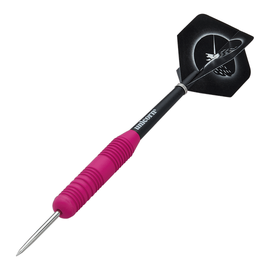 Unicorn Core Plus rubberen roze stalen darts Das Bild zeigt einen Unicorn Core Plus Steeldart mit einem pinken, gummierten Griff. Der Dart hat eine schwarze Spitze und einen schwarzen Flight mit weißem Muster.