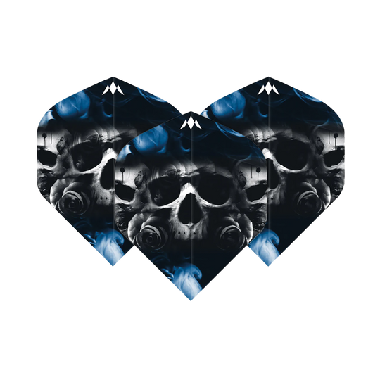 Mission Solo Shaun McDonald No2 Standaardvluchten Das Bild zeigt drei Dartflights mit einem Totenkopf und blauen Raucheffekten als Motiv. Die Flights sind das Produkt "Mission Solo Shaun McDonald No2 Standard Flights".