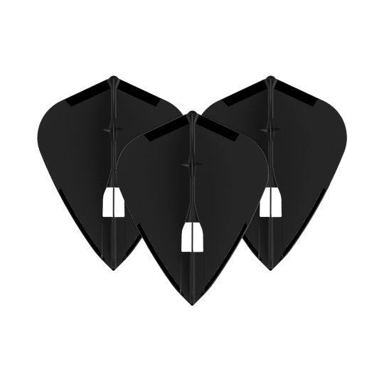 L-Style Champagne L4PRO Kite Flights Das Bild zeigt drei schwarze Dartflights in einer speziellen Kite-Form. Sie sind nebeneinander angeordnet und haben eine glatte, einfarbige Oberfläche.