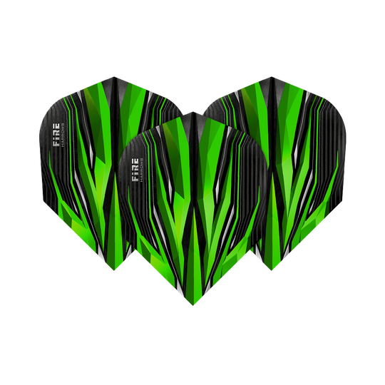 HR2_Harrows_Fire_Green_Standard_Flights_1POTEMUaVMK1Ue Harrows Fire Green Standard Flights mit markanter Gestaltung. Die Flights sind nebeneinander platziert.