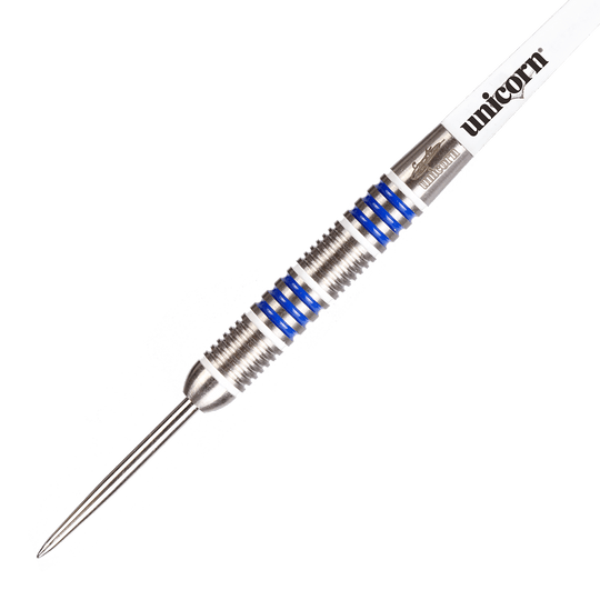 Auf dem Bild ist ein Set Unicorn Silver Star Var.4 Gary Anderson Steeldarts zu sehen. Die Darts sind aus Metall und für den Steeldart geeignet.