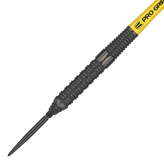 Target Bolide Void 02 Swiss Point stalen darts Das Bild zeigt den Target Bolide Void 02 Swiss Point Steeldart. Der Dart hat ein schwarzes Griffstück mit feinen Rillen und einer gelben „Pro Grip“-Beschriftung am Schaft.