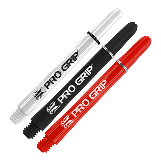 Das Bild zeigt drei Pro Grip Dartschäfte in den Farben Weiß, Schwarz und Rot. Jeder Schaft ist 48 mm lang und hat ein Schraubgewinde am Ende.