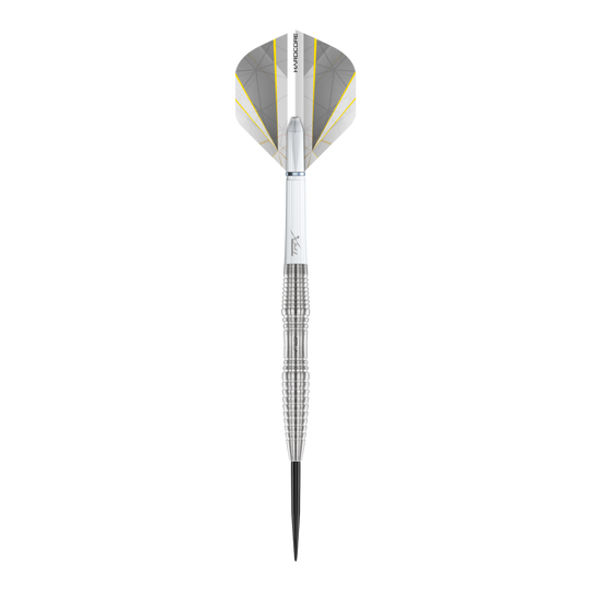 Red Dragon Seren 3 Pure Steeldarts Das Bild zeigt einen Red Dragon Seren 3 Pure Steeldart. Der Dartpfeil ist silberfarben mit einem modernen, weißen Flight und gelben Akzenten.