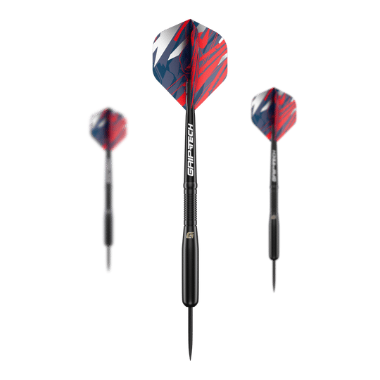 Das Bild zeigt drei Steeldarts mit schwarzen Schäften und farbigen Flights in Rot, Blau und Weiß. In der Mitte ist die Aufschrift "GRIP-TECH" auf dem Schaft des Darts zu sehen.