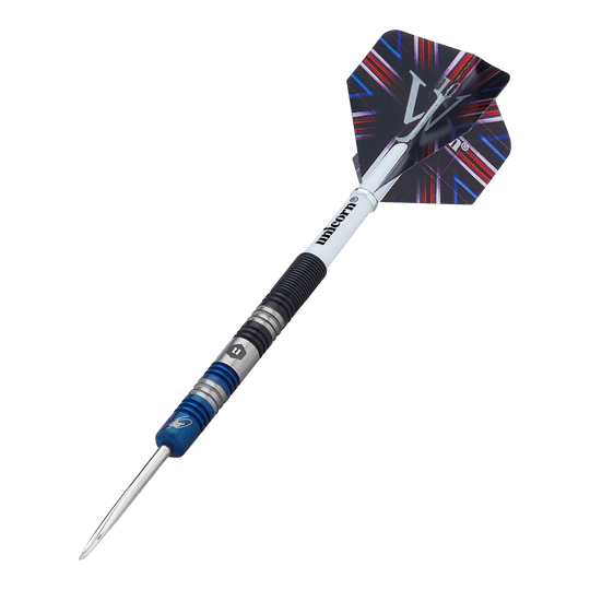 Unicorn The Machine James Wade Two-Tone Steel Darts Das Bild zeigt einen Steeldart namens "Unicorn The Machine James Wade Two-Tone". Der Dart hat ein auffälliges Design mit abwechselnden blauen und silbernen Ringen sowie einem farbigen Flight.