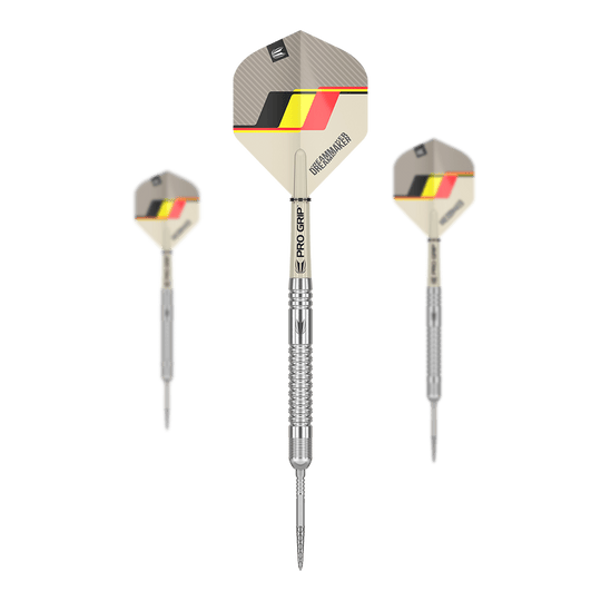 Target Dimitri Van Den Bergh GEN2 Swiss Point steel darts Das Bild zeigt drei Steeldarts des Modells "Target Dimitri Van Den Bergh GEN2 Swiss Point". Die Darts haben silberne Spitzen und Schäfte sowie Flights mit einem schwarz-gelb-roten Design.