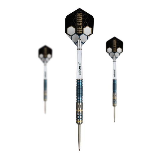 Unicorn Hexium Style 02 Blauw & Goud Steeldarts Auf dem Bild ist ein Set der Unicorn Hexium Style 02 Blue & Gold Steeldarts abgebildet. Das Set enthält Steeldarts in eleganten Farben.