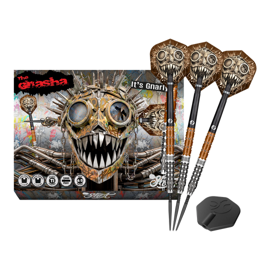 Dieses Bild stellt die Shot Gnarly Gnasha Turbo Point Steeldarts mit 23g vollständig dar. Das Set ist ideal für Dart-Liebhaber.