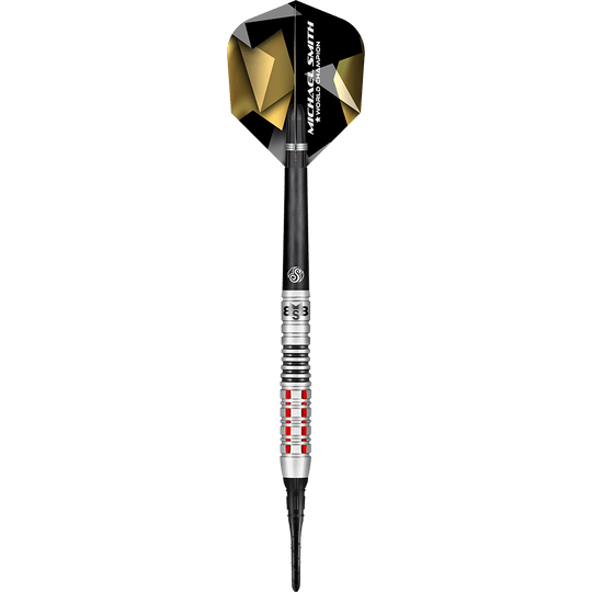 Shot van Michael Smith Believe zachte darts Das Bild zeigt den Softdart „Shot Michael Smith Believe“. Der Dart hat ein schwarzes Flight mit goldenen Akzenten und eine silberne Spitze mit roten Ringen.