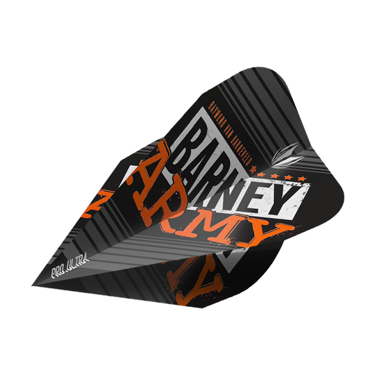 TG65_334350_Target_ProUltra_Barney_Army_Black_Vapor_Flights_2 Das Bild zeigt das Produkt "Target ProUltra Barney Army Black Vapor Flights". Die Dart-Flights sind schwarz mit auffälligem orangefarbenem und weißen Aufdruck gestaltet.