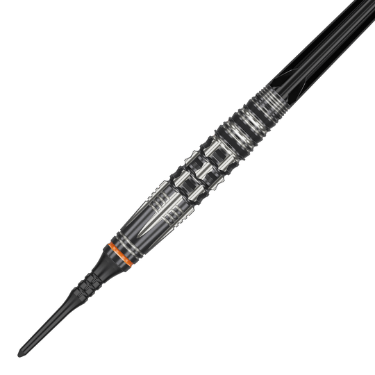 Target Japan Black Marque Dancing Duck GEN 4 Zachte Darts - 17g Das Bild zeigt einen Target Japan Black Marque Dancing Duck GEN 4 Softdart mit einem Gewicht von 17g. Der Dartpfeil hat ein auffälliges silber-schwarzes Design mit vielen feinen Details und einem orangefarbenen Ring.