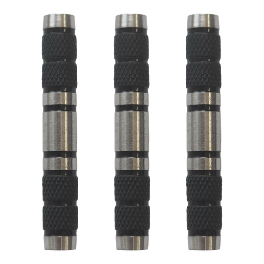 McDart geribbelde zwarte softdart barrels - 18 g Zu sehen ist McDart Knurled Black Softdart Barrels - 18g im Set. Die abgebildeten Dart-Barrels sind schwarz und besitzen eine griffige Oberfläche.