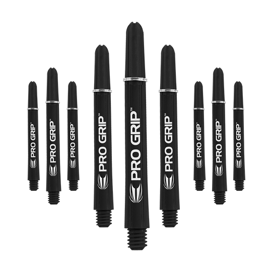 Target Pro Grip Shafts - 3 sets - Zwart Auf dem Bild sind neun schwarze Pro Grip Dartschäfte zu sehen. Sie sind in drei Reihen angeordnet und auf jedem Schaft steht "PRO GRIP" in weißer Schrift.