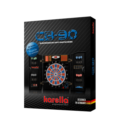 Auf dem Bild ist die Verpackung einer elektronischen Dartscheibe "CB 90 Turnierausführung" von Karella zu sehen. Die Dartscheibe bietet 38 Spiele mit 210 Varianten und ist "Designed in Germany".