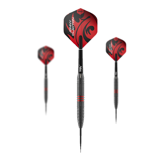 Red Dragon Jonny Clayton Core Brass Steeldarts - 21 g Das Bild zeigt ein Set der Red Dragon Jonny Clayton Core Brass Steeldarts mit 21g Gewicht. Es sind drei Darts mit goldener Griffzone und roten Flights dargestellt.
