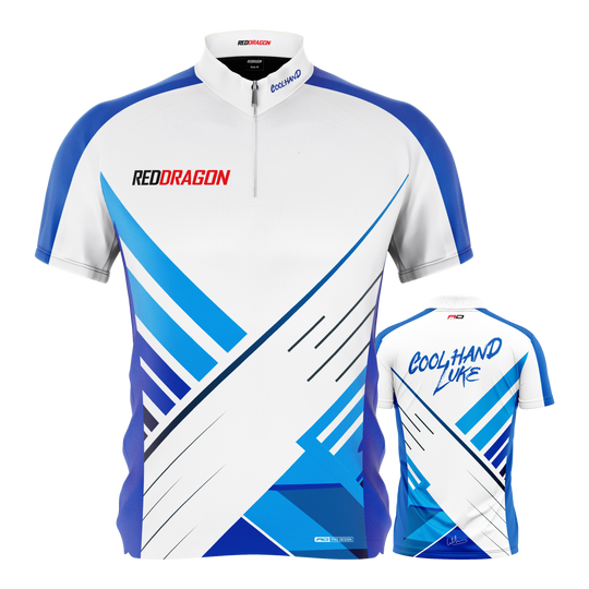Red Dragon Luke Humphries Limited Edition dartshirt Dieses Bild zeigt das Red Dragon Luke Humphries Limited Edition Dartshirt. Es ist ein limitiertes Darttrikot, inspiriert von Luke Humphries.
