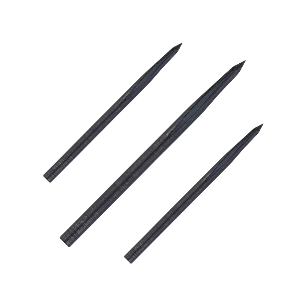 Unicorn Volute Noir stalen dartpunten Das Bild zeigt drei schwarze Steeldartspitzen des Produkts „Unicorn Volute Noir“. Sie sind länglich, spitz zulaufend und aus Metall gefertigt.