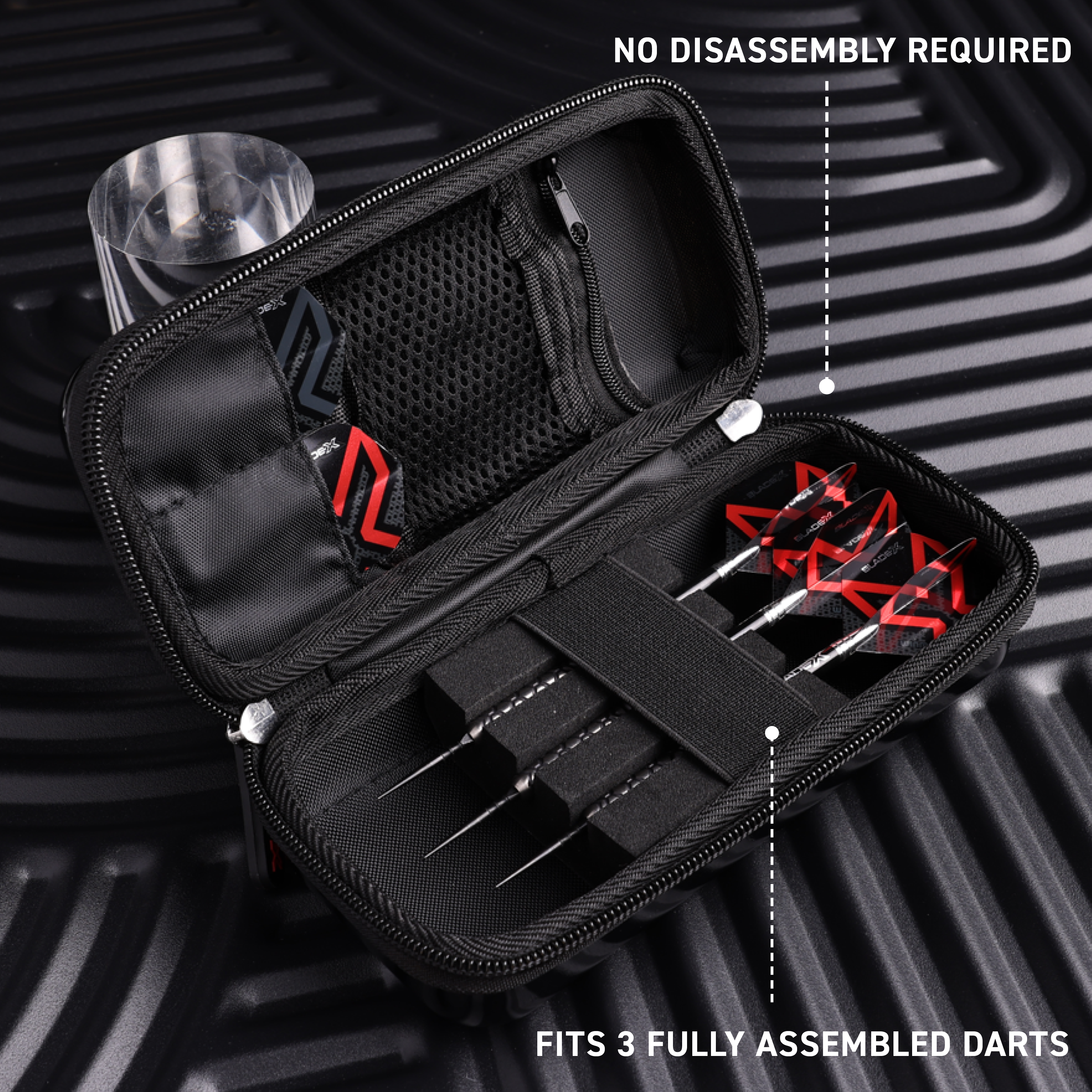 Ein Bild mit dem Dateinamen 8534_Winmau_Blade_X_Armor_G1_Dartwallet_W1. Vermutlich handelt es sich um ein Dartwallet-Produkt.